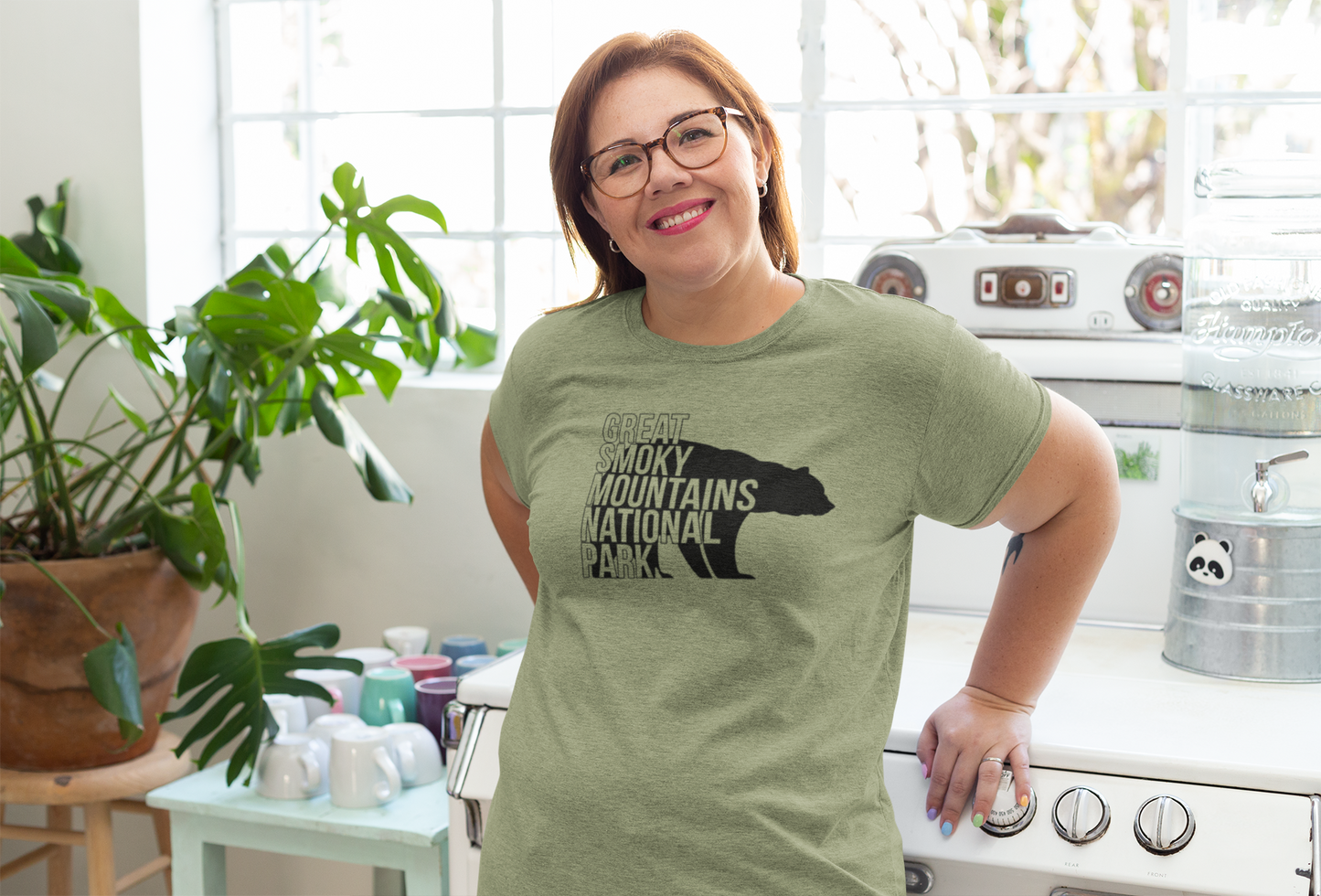 Great Smoky Mountains National Park Bear - Adult Unisex Crew Neck T-Shirt